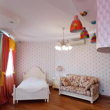 Apartment друхуровневые в малоквартирном доме на костанди Odesa