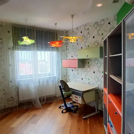 Apartment друхуровневые в малоквартирном доме на костанди Odesa